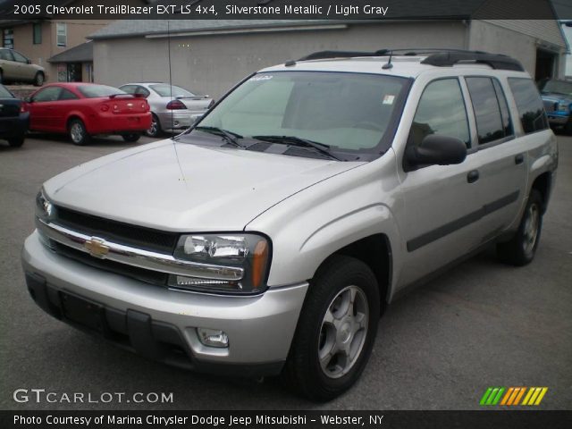 2005 Chevrolet TrailBlazer EXT LS 4x4 in Silverstone Metallic
