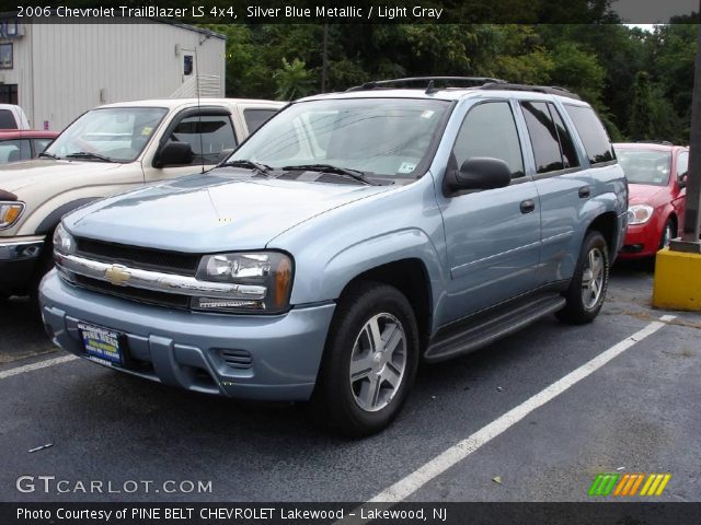 2006 Chevrolet TrailBlazer LS 4x4 in Silver Blue Metallic