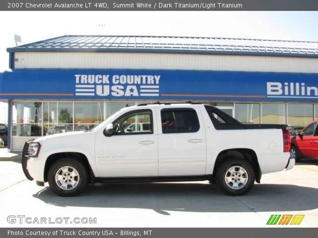 2007 Chevrolet Avalanche LT 4WD in Summit White