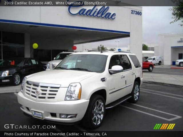 2009 Cadillac Escalade AWD in White Diamond