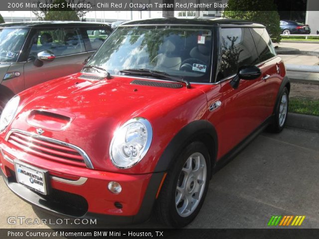 2006 Mini Cooper S Hardtop in Chili Red