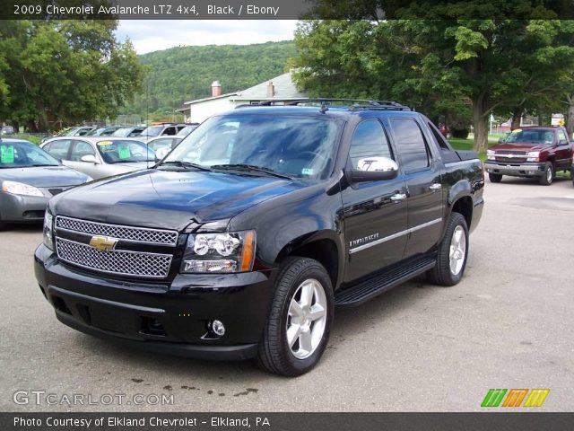 2009 Chevrolet Avalanche LTZ 4x4 in Black