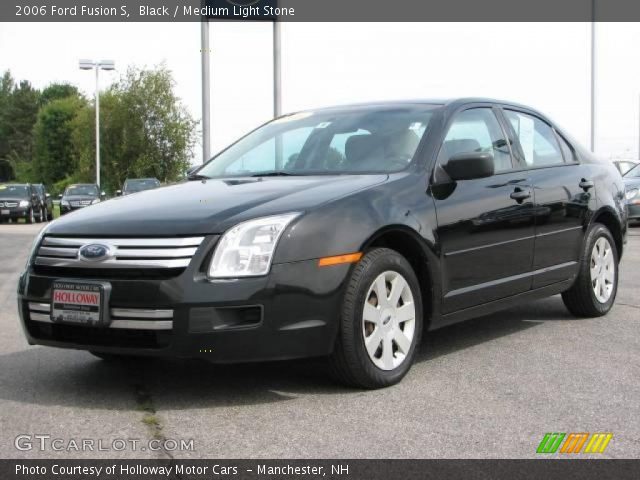 2006 Ford Fusion S in Black