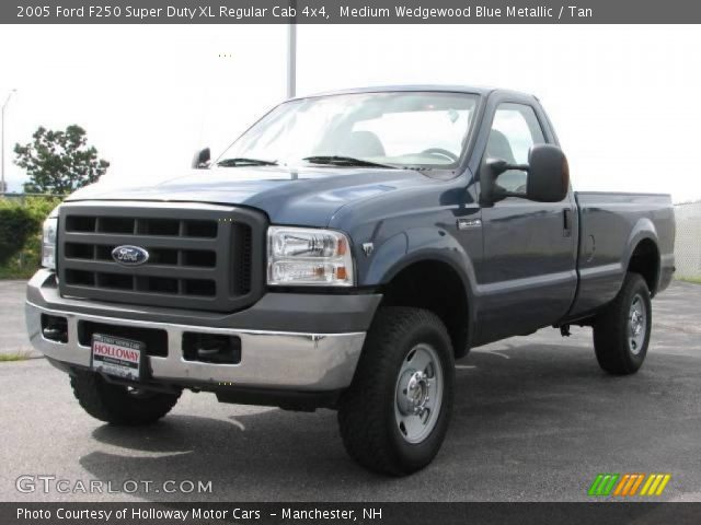 2005 Ford F250 Super Duty XL Regular Cab 4x4 in Medium Wedgewood Blue Metallic