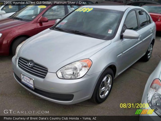 2006 Hyundai Accent GLS Sedan in Platinum Silver