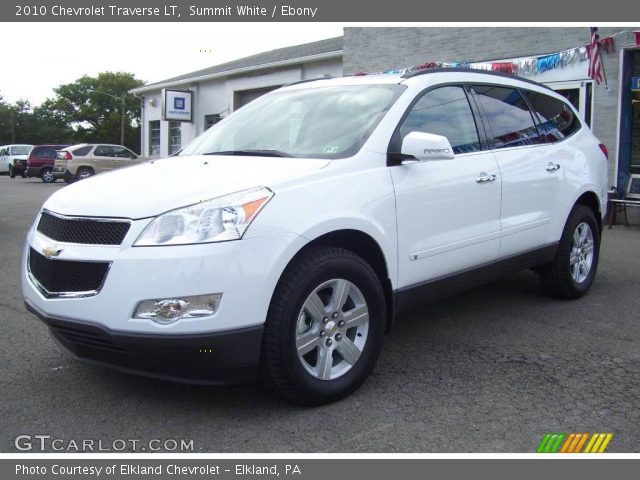 2010 Chevrolet Traverse LT in Summit White