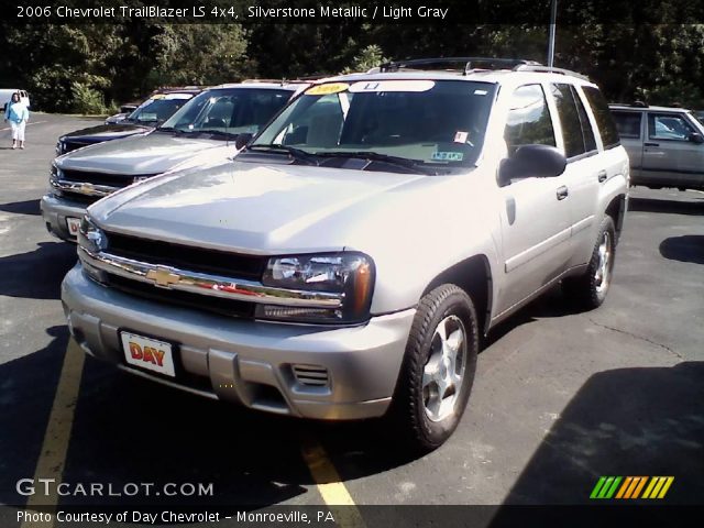 2006 Chevrolet TrailBlazer LS 4x4 in Silverstone Metallic