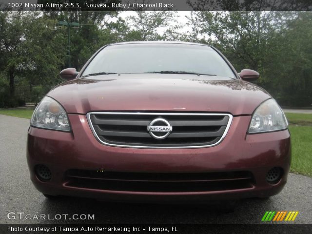 2002 Nissan Altima 2.5 S in Nouveau Ruby