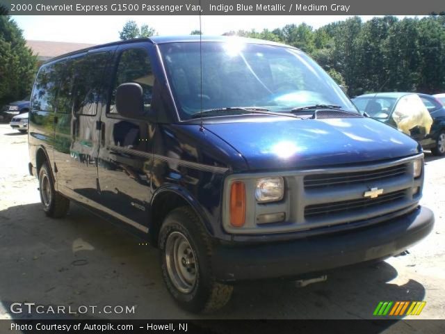 2000 Chevrolet Express G1500 Passenger Van in Indigo Blue Metallic