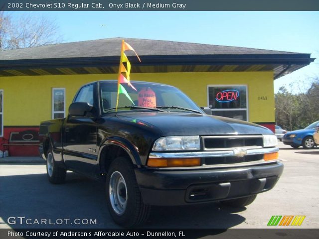 2002 Chevrolet S10 Regular Cab in Onyx Black