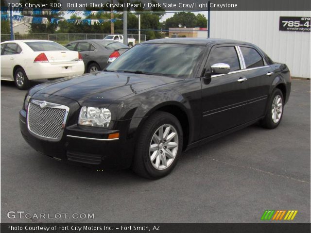 2005 Chrysler 300  in Brilliant Black Crystal Pearl