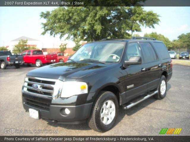 2007 Ford Expedition XLT 4x4 in Black