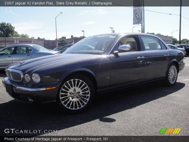2007 Jaguar XJ Vanden Plas in Slate Grey Metallic