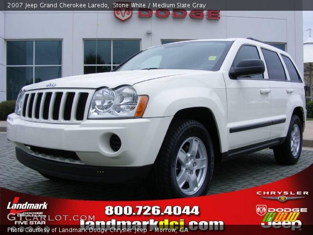 2007 Jeep Grand Cherokee Laredo in Stone White