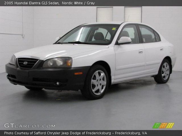 2005 Hyundai Elantra GLS Sedan in Nordic White