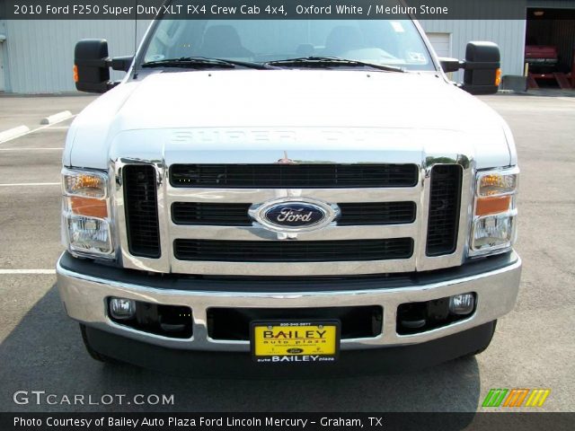 2010 Ford F250 Super Duty XLT FX4 Crew Cab 4x4 in Oxford White