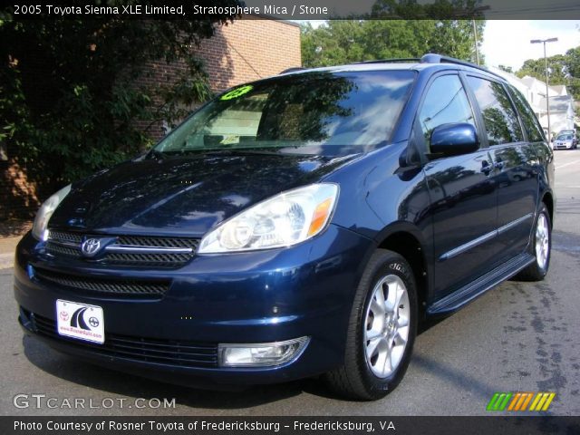 2005 Toyota Sienna XLE Limited in Stratosphere Mica