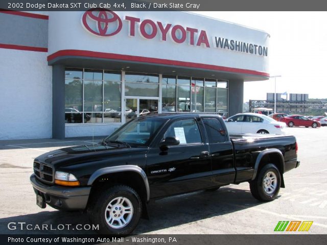 2002 Dodge Dakota SXT Club Cab 4x4 in Black