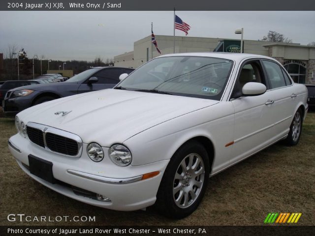 2004 Jaguar XJ XJ8 in White Onyx