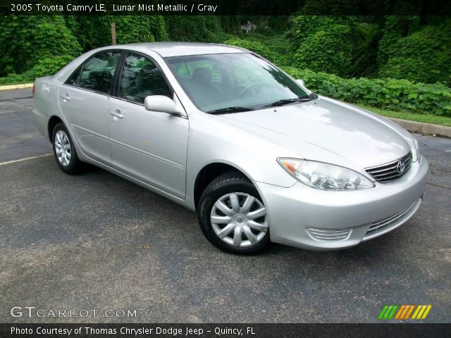 2005 Toyota Camry LE in Lunar Mist Metallic