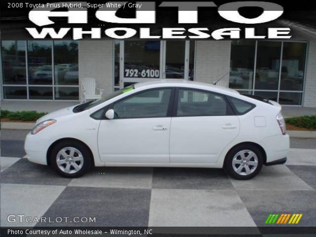 2008 Toyota Prius Hybrid in Super White