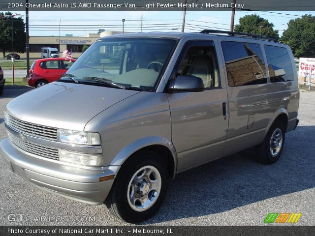 2004 Chevrolet Astro LS AWD Passenger Van in Light Pewter Metallic