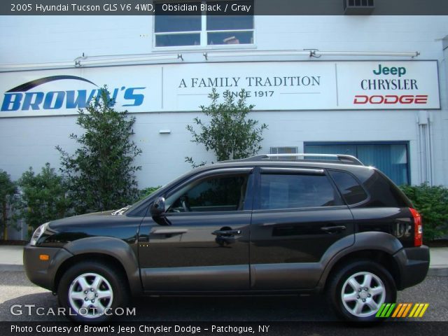 2005 Hyundai Tucson GLS V6 4WD in Obsidian Black