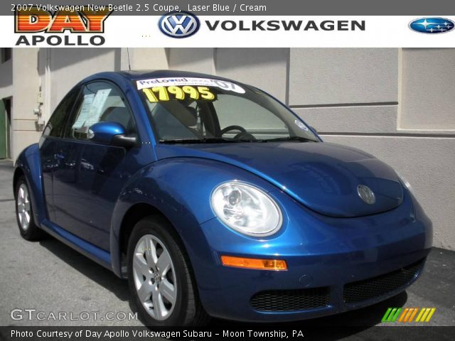 2007 Volkswagen New Beetle 2.5 Coupe in Laser Blue