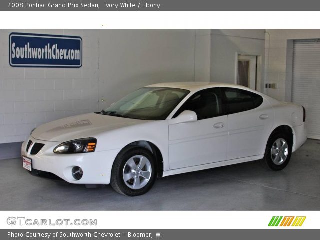 2008 Pontiac Grand Prix Sedan in Ivory White