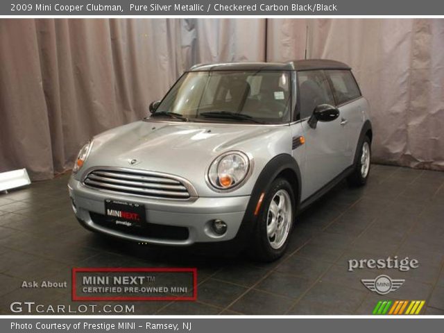 2009 Mini Cooper Clubman in Pure Silver Metallic