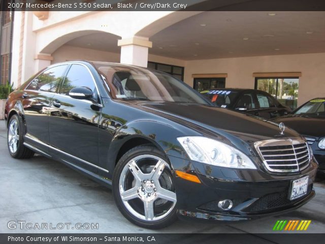 2007 Mercedes-Benz S 550 Sedan in Black