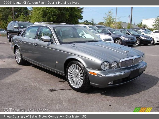 2006 Jaguar XJ Vanden Plas in Quartz Metallic