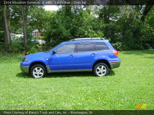 2004 Mitsubishi Outlander LS AWD in Pacific Blue
