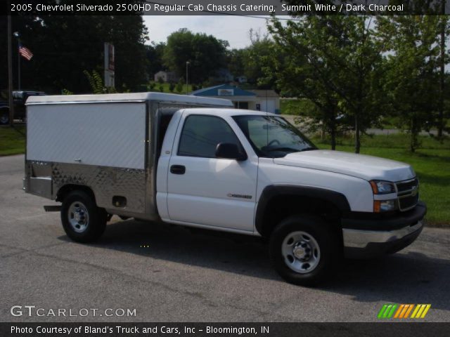 2005 Chevrolet Silverado 2500HD Regular Cab Chassis Catering in Summit White