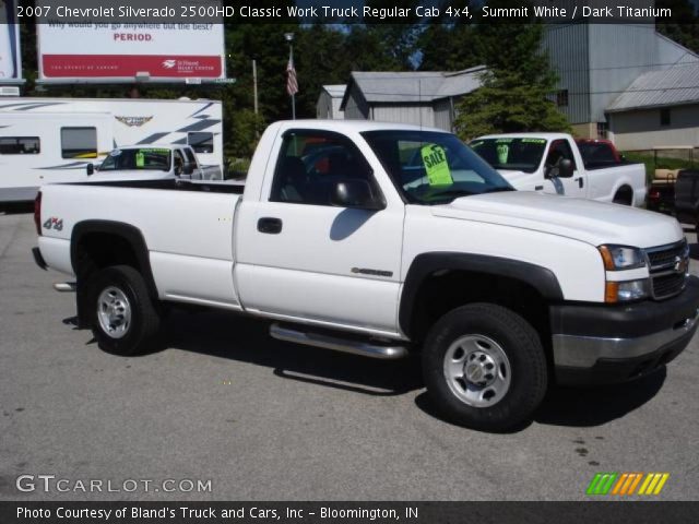 2007 Chevrolet Silverado 2500HD Classic Work Truck Regular Cab 4x4 in Summit White