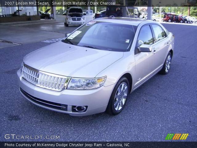 2007 Lincoln MKZ Sedan in Silver Birch Metallic