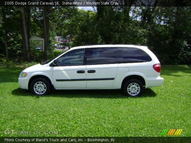 2005 Dodge Grand Caravan SE in Stone White