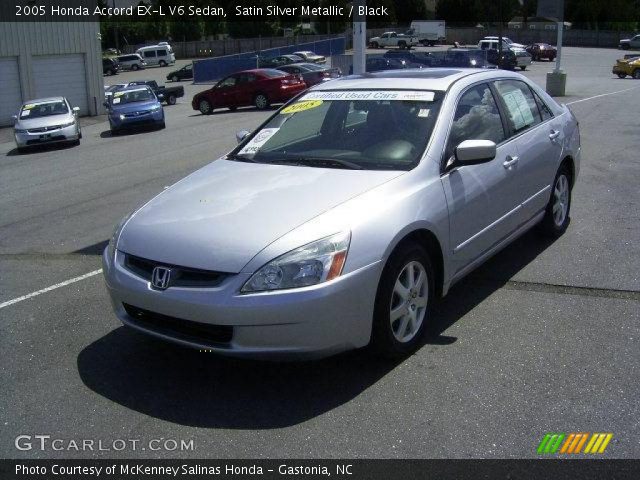 2005 Honda Accord EX-L V6 Sedan in Satin Silver Metallic