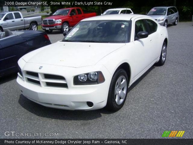 2008 Dodge Charger SE in Stone White