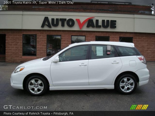 2005 Toyota Matrix XR in Super White