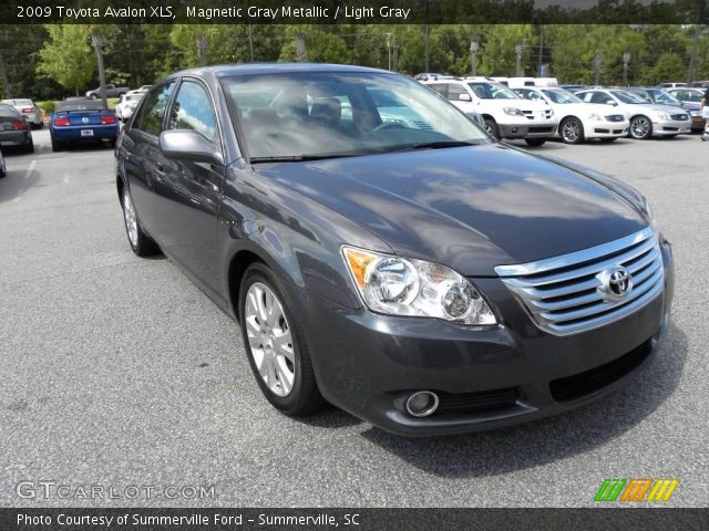 2009 Toyota Avalon XLS in Magnetic Gray Metallic