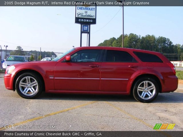 2005 Dodge Magnum R/T in Inferno Red Crystal Pearl