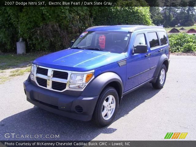 2007 Dodge Nitro SXT in Electric Blue Pearl
