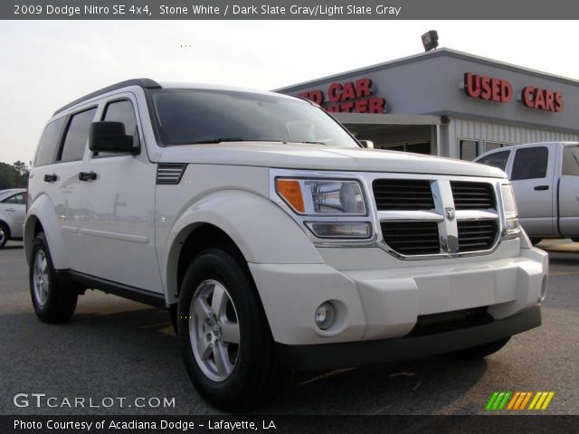 2009 Dodge Nitro SE 4x4 in Stone White