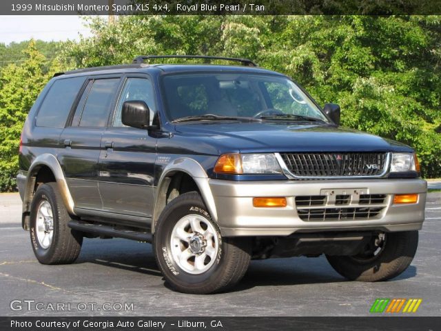 1999 Mitsubishi Montero Sport XLS 4x4 in Royal Blue Pearl