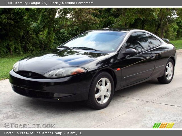 2000 Mercury Cougar V6 in Black