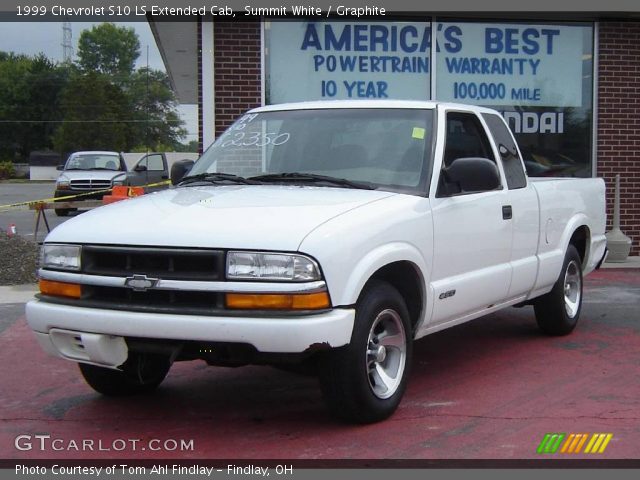 1999 Chevrolet S10 LS Extended Cab in Summit White