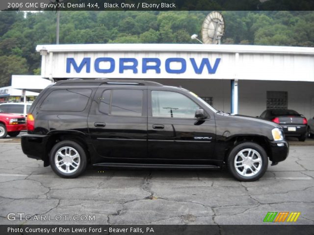 2006 GMC Envoy XL Denali 4x4 in Black Onyx