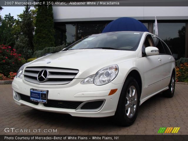 2007 Mercedes-Benz R 350 4Matic in Alabaster White
