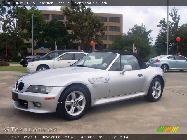 2002 BMW Z3 2.5i Roadster in Titanium Silver Metallic